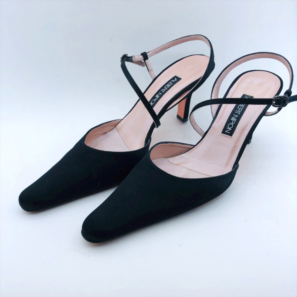 Albert Nipon Vintage Black Matt Satin Shoes